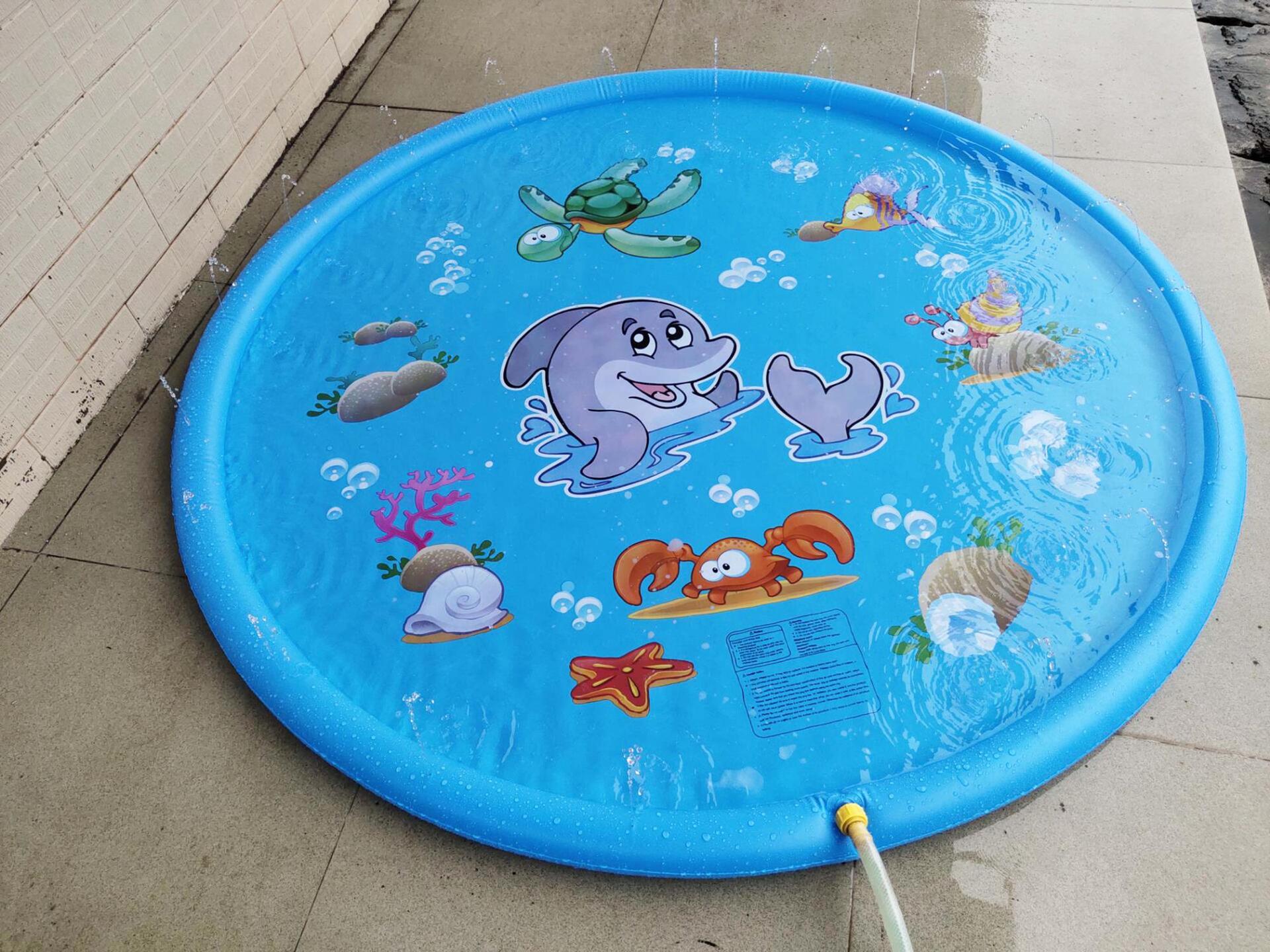 Fun water play mat for kids with spray feature