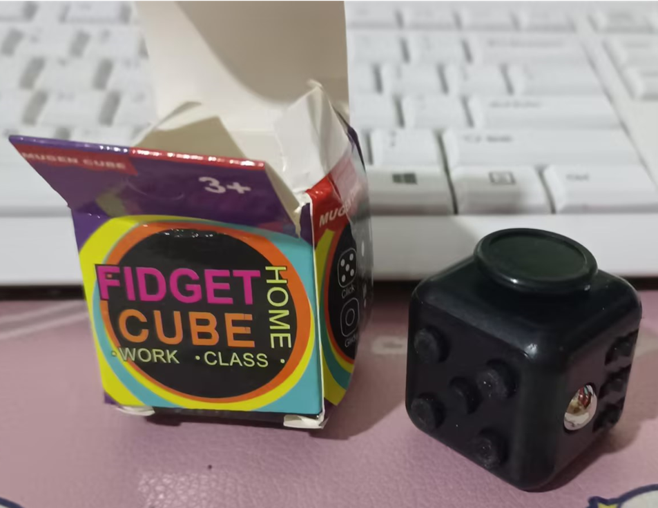 Affordable stress relief cube in black colour