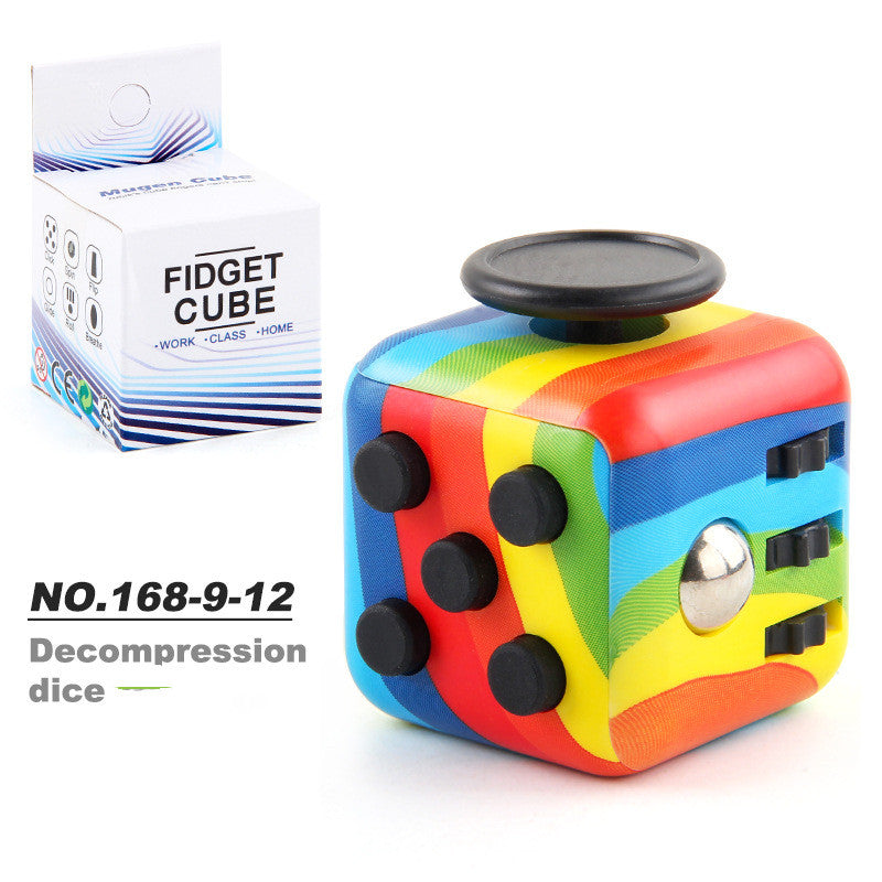 Stress relief cube with tactile activities for anxiety reduction